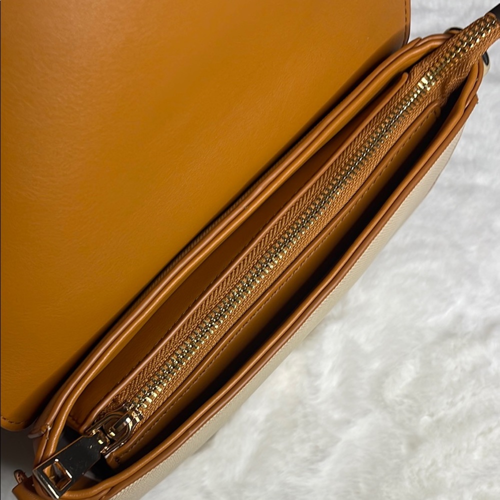 Faux Straw look PU  Cream and Tan Crossbody Bag with 2 removable straps - Picture 13 of 13